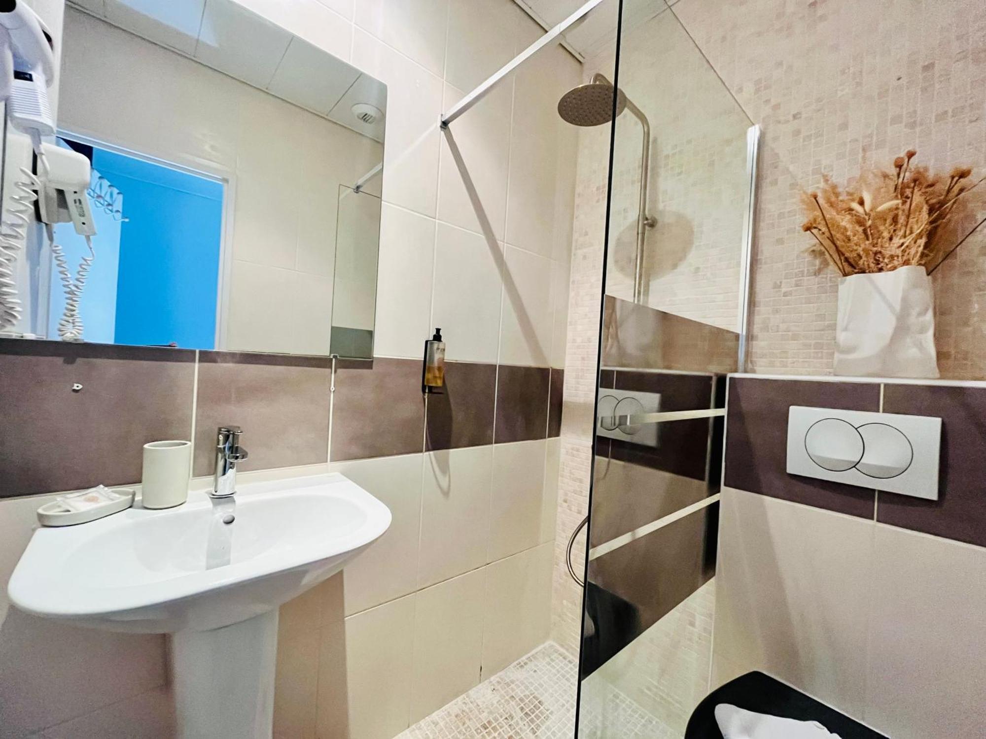 Hotel Albert 1Er Канны Экстерьер фото